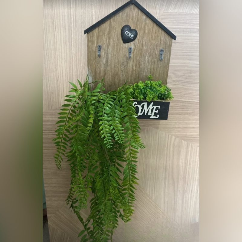 Casinha Porta Chave com Pendente 50cm