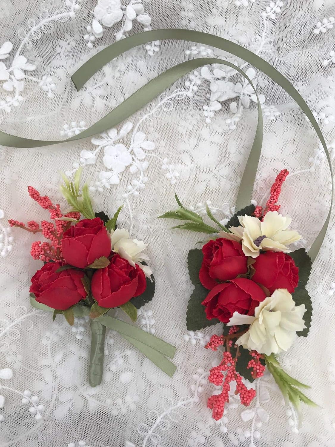 Corsage de Pulso com Rosa – Acessório Floral para Casamento e Formatura